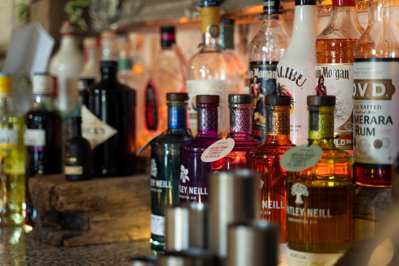 The Juniperlea Inn Pathhead Esterno foto
