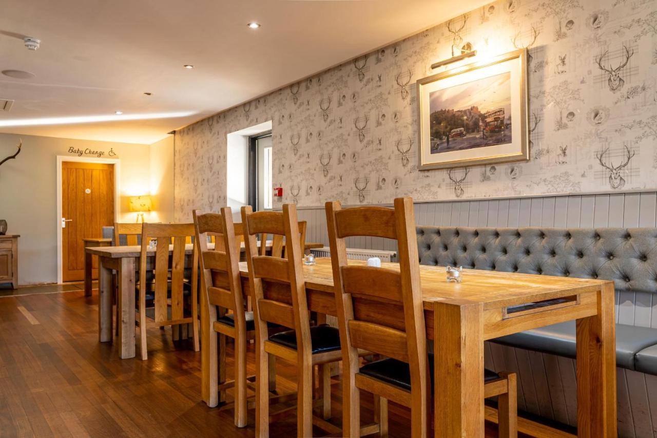 The Juniperlea Inn Pathhead Esterno foto